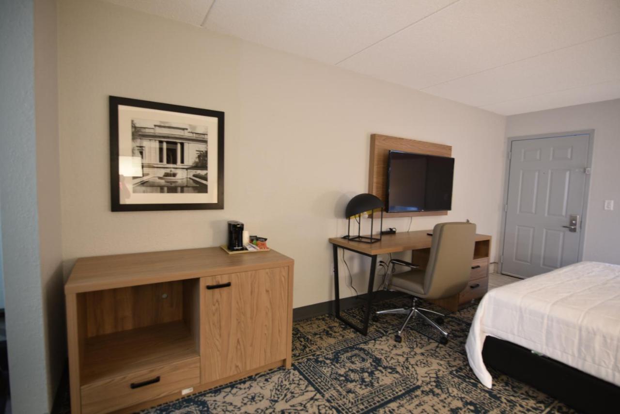 Hotel Baymont By Wyndham Pine Grove I-81 Esterno foto