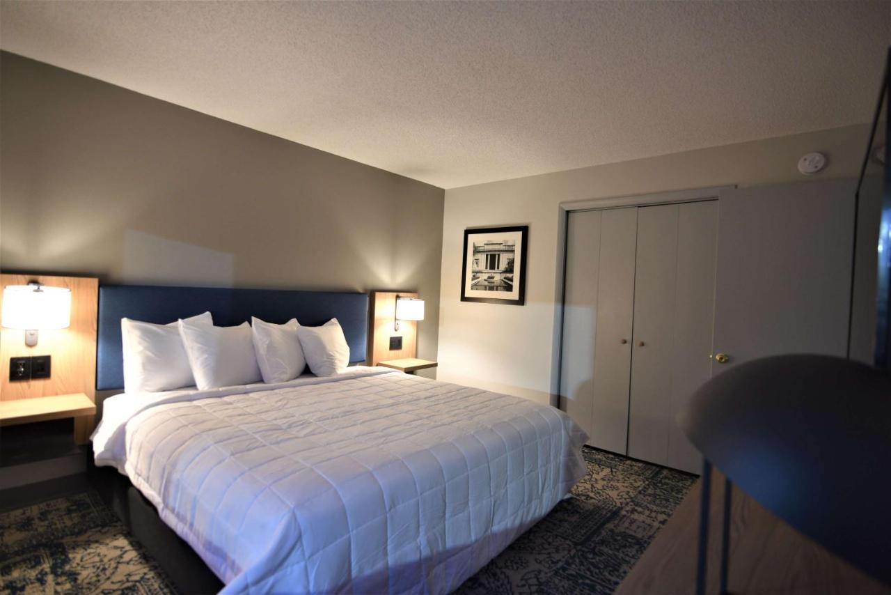 Hotel Baymont By Wyndham Pine Grove I-81 Esterno foto
