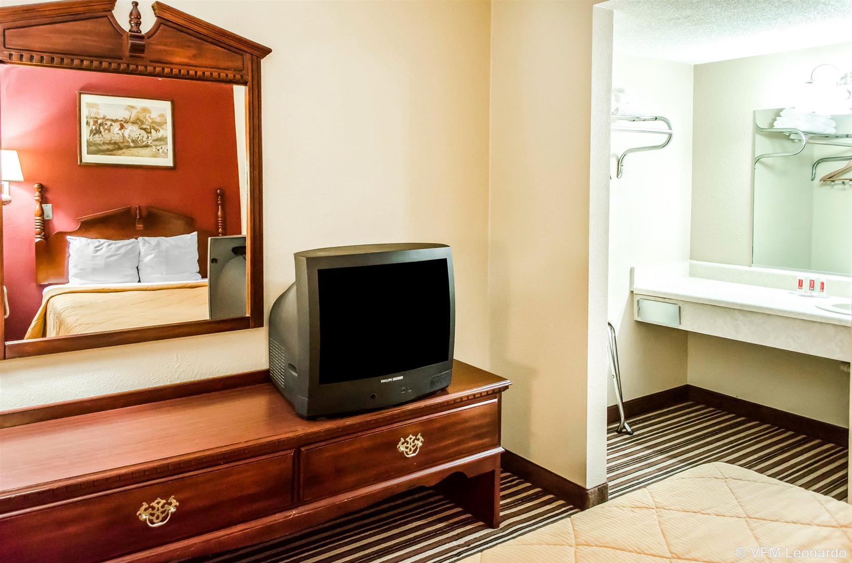 Hotel Baymont By Wyndham Pine Grove I-81 Esterno foto